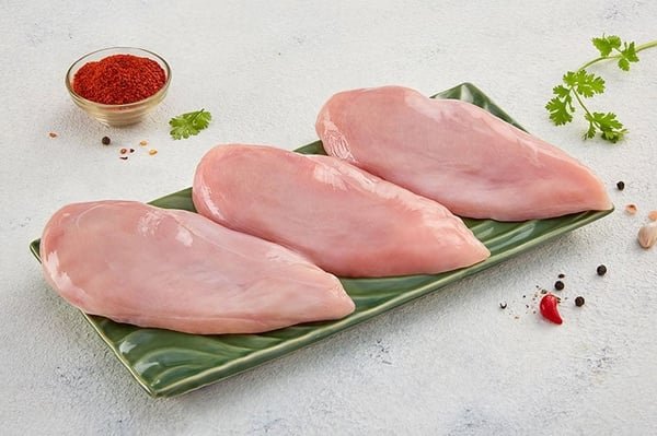Premium Antibiotic-residue-free Boneless Chicken Breast Fillet (230g to 250g Pack)